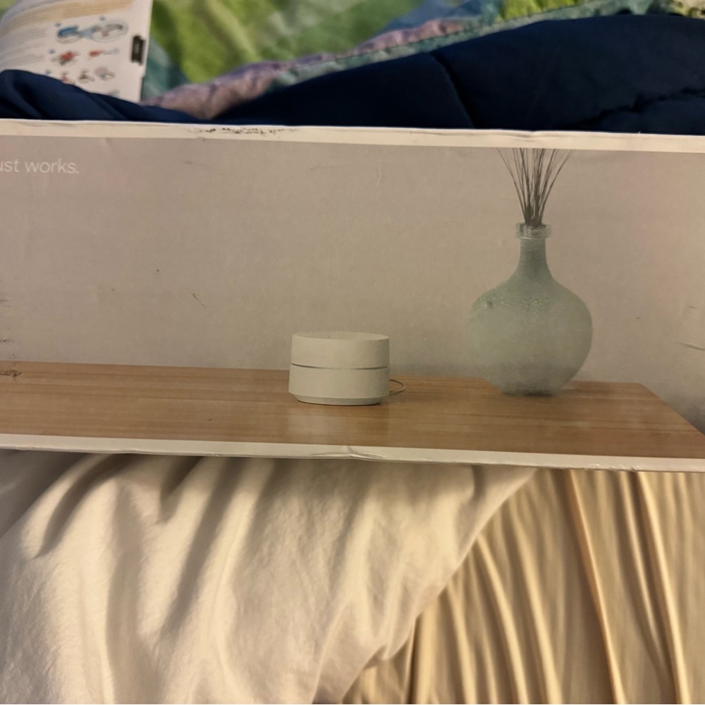 Google Wi-Fi Mesh Network System Router AC1200 Point 3-pack - Picture 3 of 3